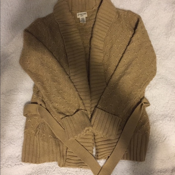 St. John’s Bay Belted Cardigan - Picture 3 of 5